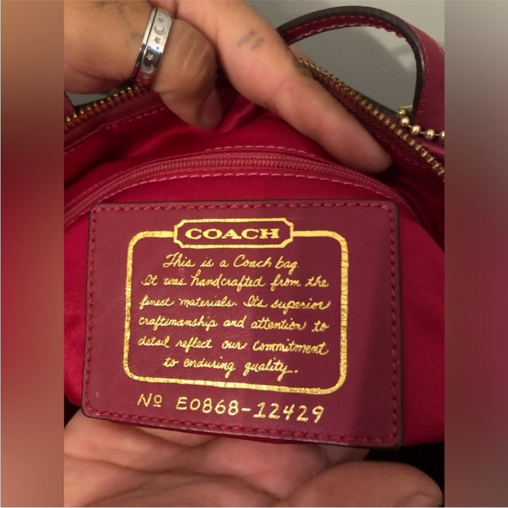 COACH KHAKI SIGNATURE STRIPE PATENT SHOULDER TOTE PINK - Picture 6 of 11